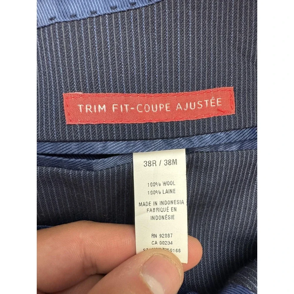Saks Fifth Avenue Blazer Mens 38 Blue Wool Trim Fit Pinstripe Suit Jacket
